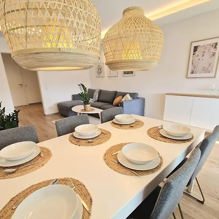 アパート 3 Zi, Balkon, Ruhig, 73m²: Ein Hauch Von Luxus