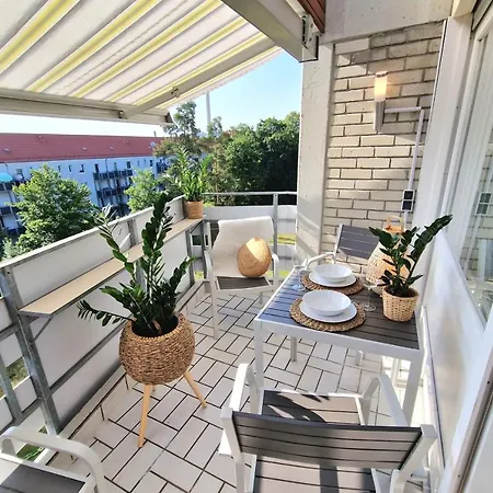 アパート 3 Zi, Balkon, Ruhig, 73m²: Ein Hauch Von Luxus
