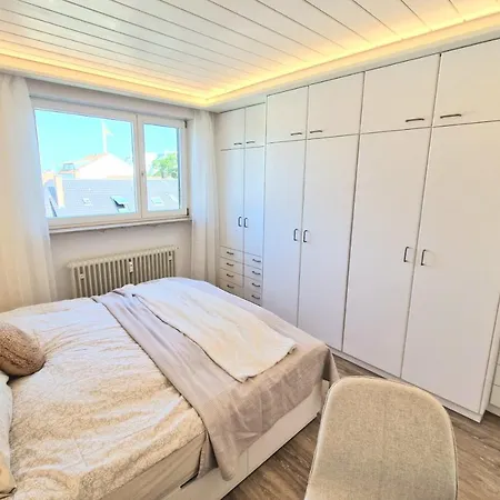 3 Zi, Balkon, Ruhig, 73m²: Ein Hauch Von Luxus アパート *