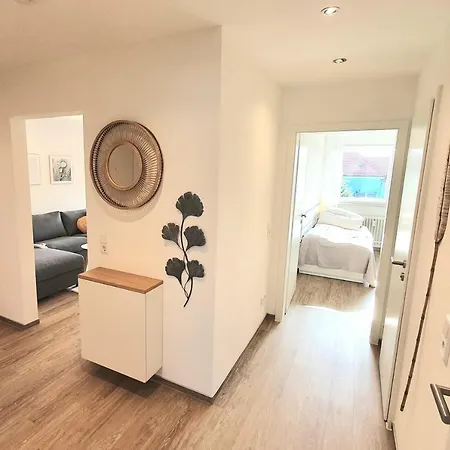 3 Zi, Balkon, Ruhig, 73m²: Ein Hauch Von Luxus *