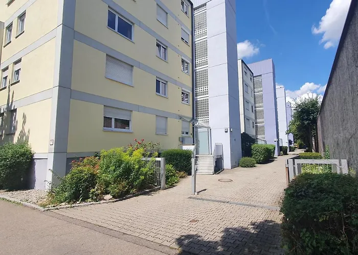 Daire 3 Zi, Balkon, Ruhig, 73m²: Ein Hauch Von Luxus